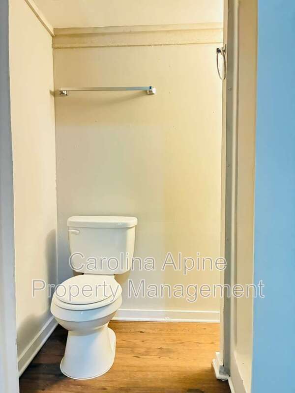 Photo - 318 Cemetery Dr