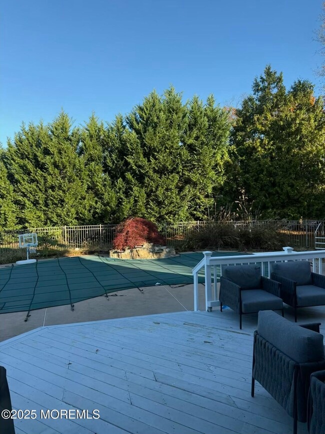 Photo - 28 Musket Ln