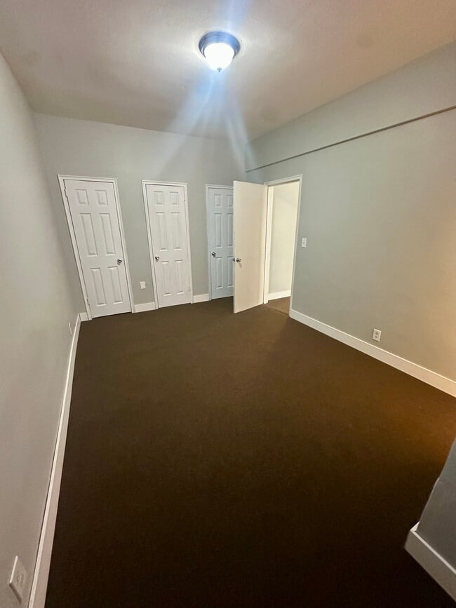 Photo - 85 Easton Ave Unit 1E