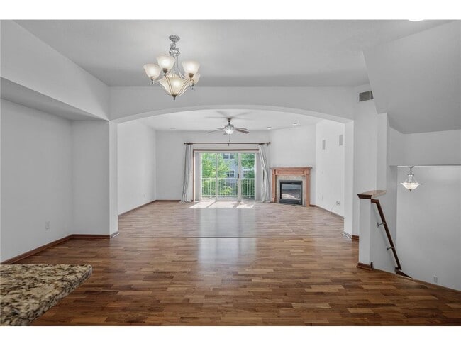 Photo - 2102 Cedar Grove Trail