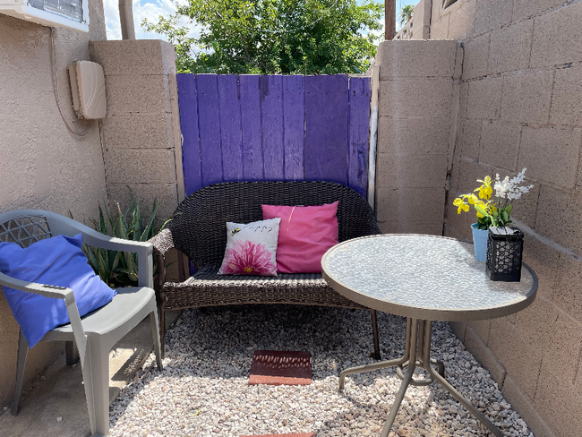 Photo - 5333 Longridge Ave Unidad 2