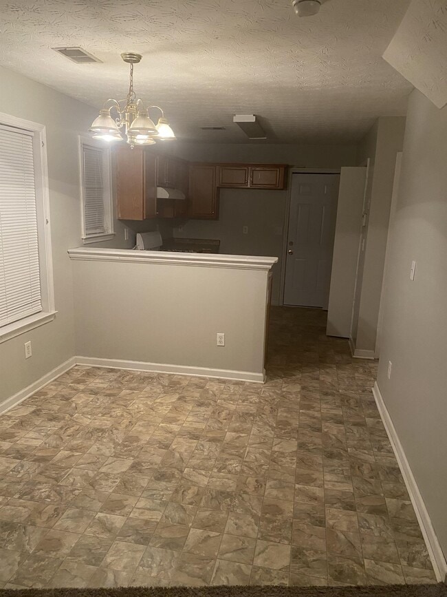 Photo - 1904 Elm Park Dr