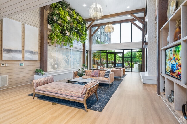 Albion Highland Park
