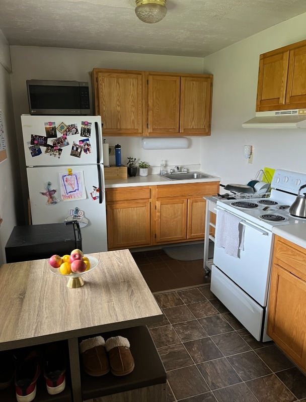 Photo - 49 W Main St Unit Apartment A-5