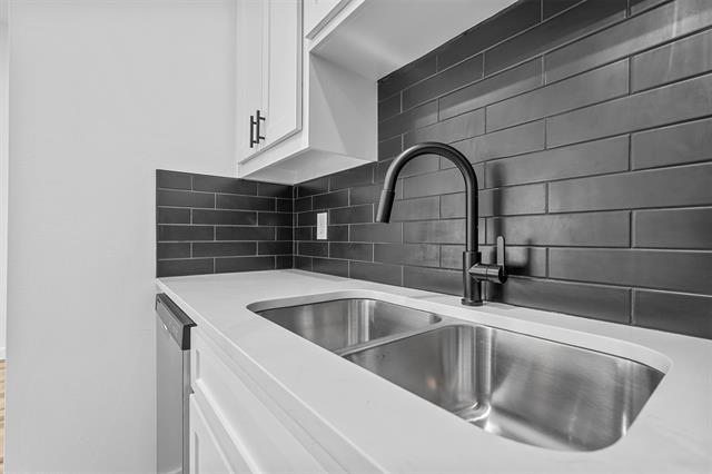 Photo - 3412 Marshall St