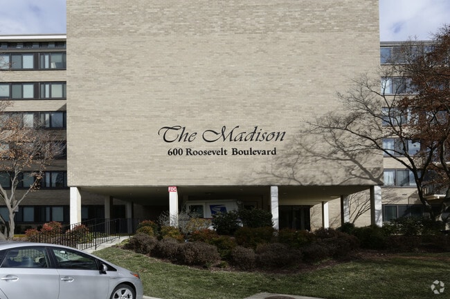 Photo - Madison Condominium