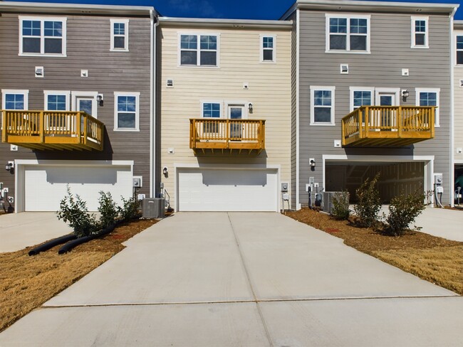 Photo - 1319 Hazelnut Ridge Ln Townhome