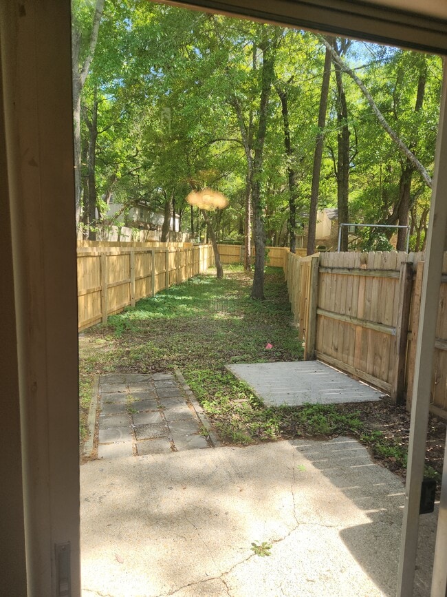 Photo - 1331 Foxborough Dr