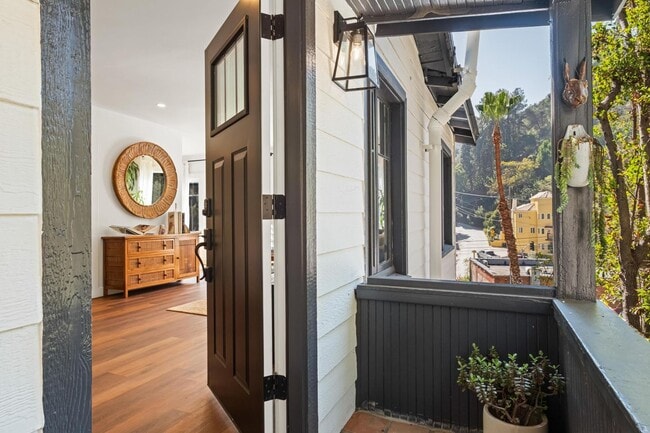 Photo - 2108 Tavern Trail Unidad 2110 Tavern Trail