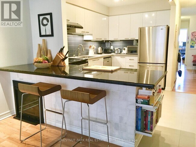 Photo - 1849 Davenport Rd