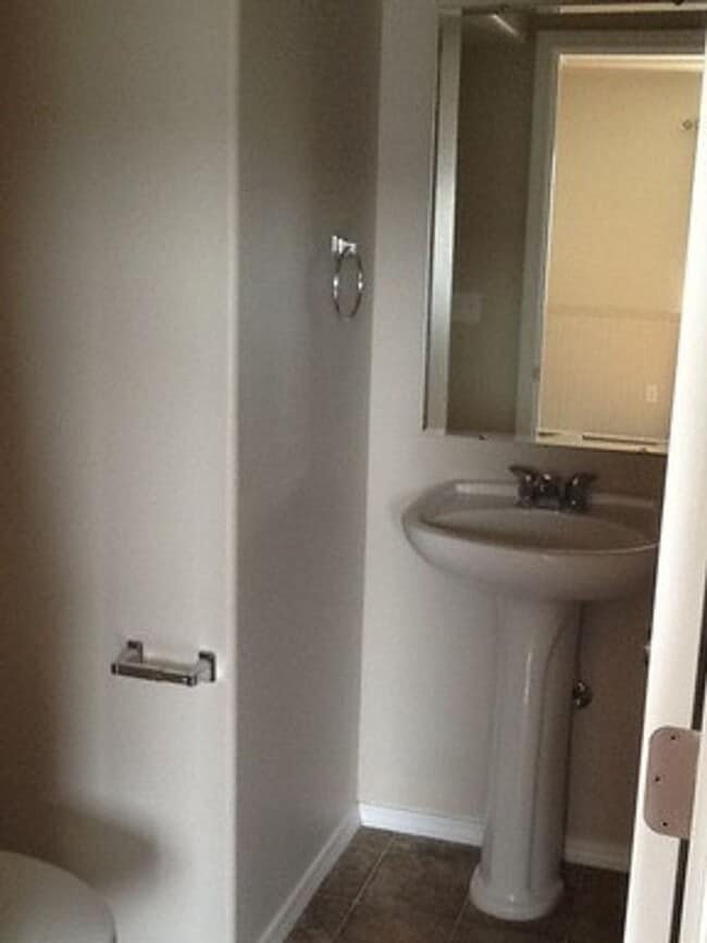 Photo - Spacious 4 bedroom 2.5 bath 2 story home