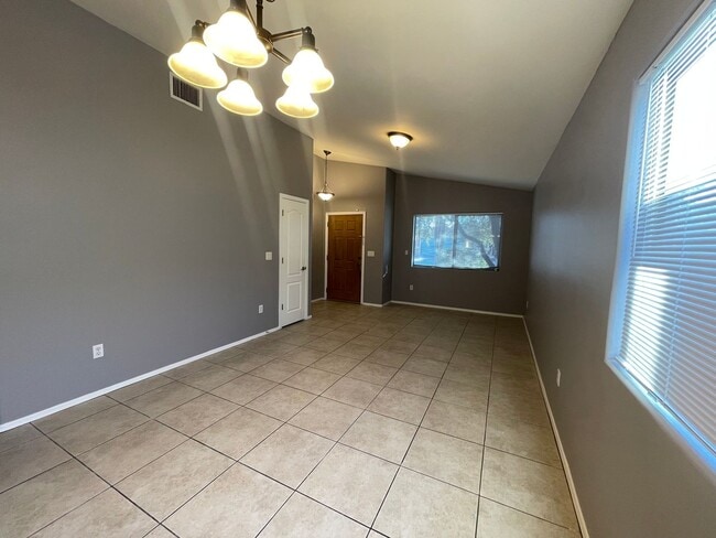 Photo - Lovely 4 Bedroom 2 Bath Home!