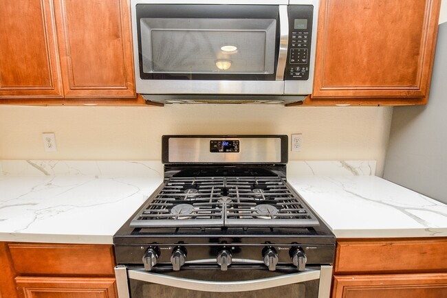 Photo - 32406 Cross Spring Park Ln