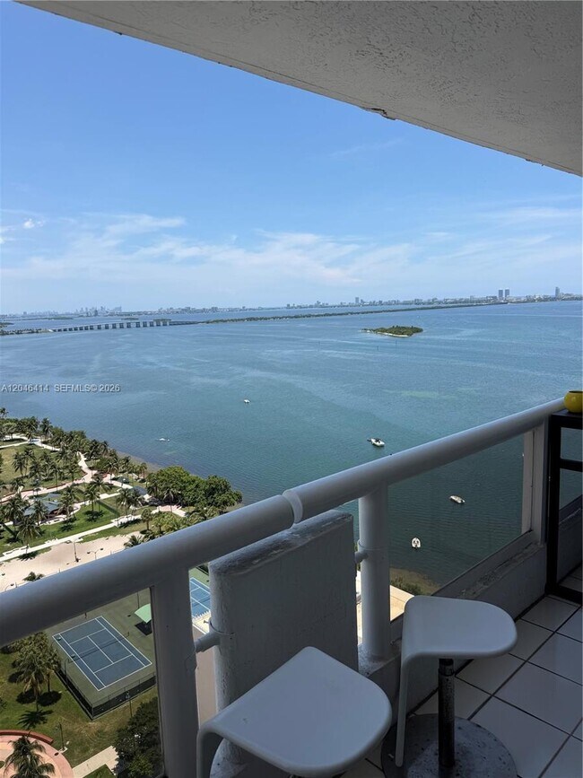 Photo - 1717 N Bayshore Dr Unit A-2847