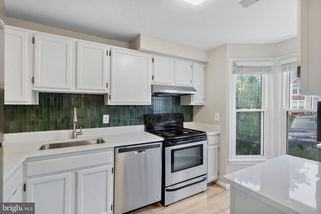 Photo - 2137 Whisper Way