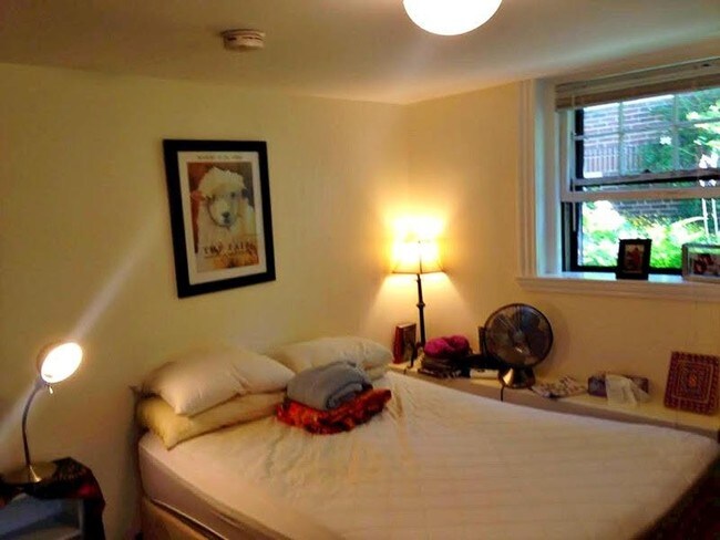 Bedroom 1 - 12 Maple Ave Unidad 1