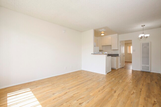 Photo - 12456 Culver Blvd