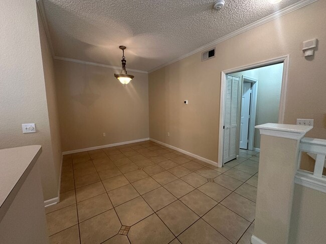 Photo - 323 Arbor Lakes Cir