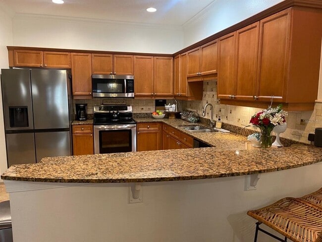 Photo - 420 Barcelona Dr