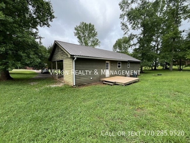Photo - 106 Barton Ln