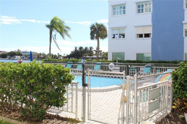 Photo - 5575 Gulf Blvd Unit 426