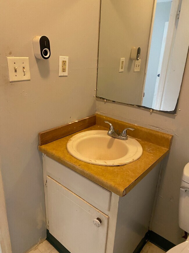 Photo - 214 Ashcroft Dr