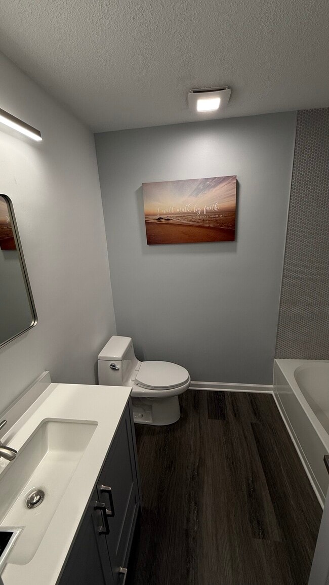 Photo - 422 Powell Mill Rd