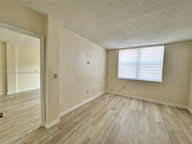 Photo - 6701 NW 169th St Unit B207