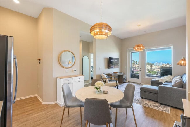 Photo - 4355 Ohio St Unidad ID1472542P