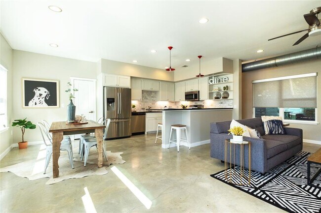7601 Bethune Ave Unit B