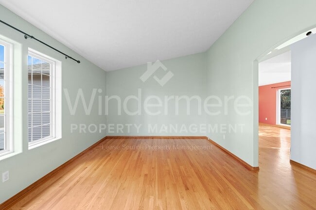 Photo - Beautiful 4-Bedroom Home In The South Hill...