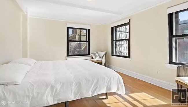 Photo - Christopher Street Unit 4I