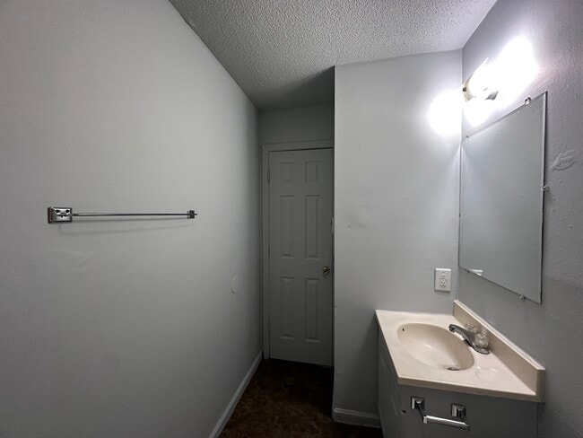 Photo - 807-A Bryan-