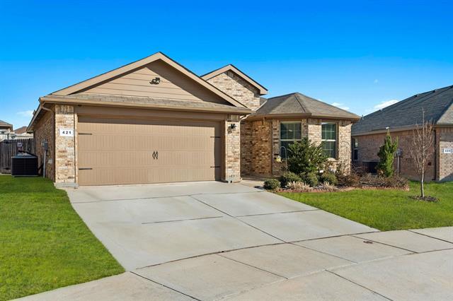 Photo - 421 Houndstooth Dr