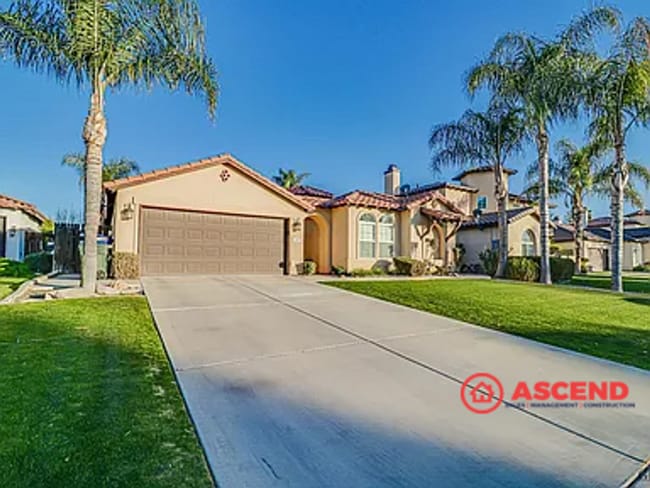 Building Photo - Stunning 3 Bedroom Home In Rosedale!