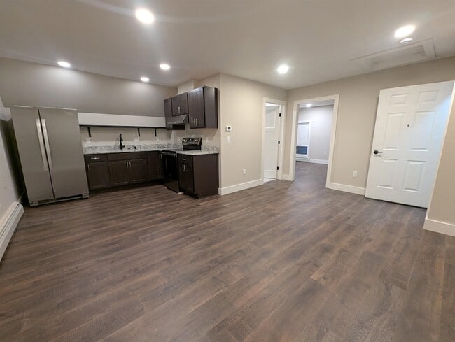 Photo - 73 Charles St Unit 2