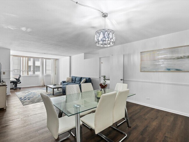 Photo - 5005 Collins Ave Unit 222