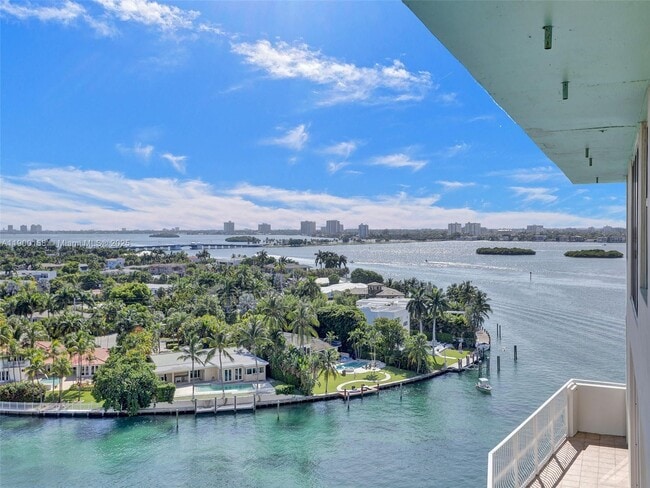 Photo - 10350 W Bay Harbor Dr Unidad PHN
