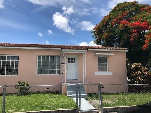 Photo - 2800 SW 36th Ave House