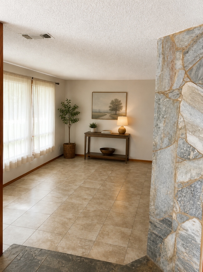 Photo - 1148 E San Madele Ave