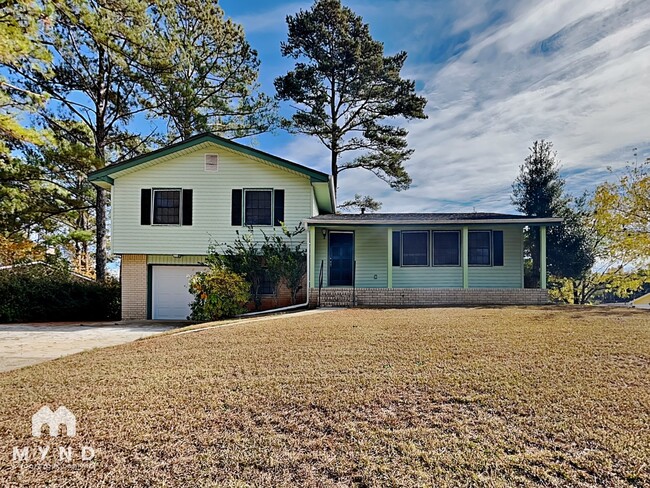 Building Photo - 170 Chesterfield Ct SW