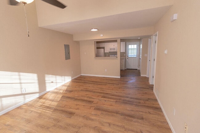 Photo - 1405 Bodie Dr