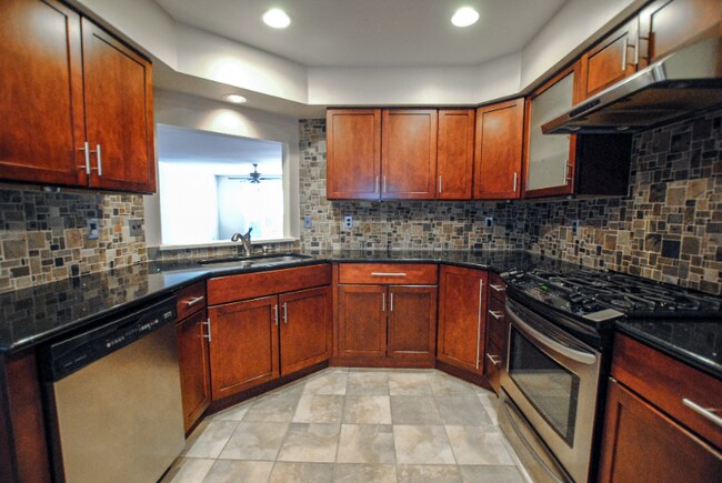 Photo - 11964 Thurloe Dr