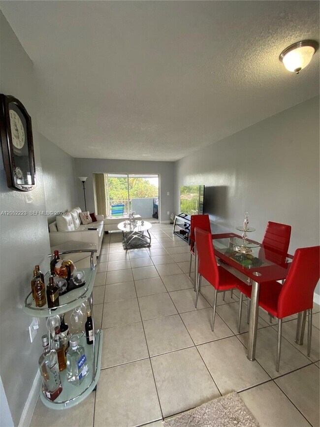 Photo - 1755 W 60th St Unit D310