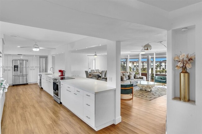 Photo - 1350 NE 191st St Unidad B307 Rental