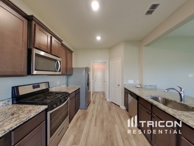 Photo - 3109 Chillingham Dr