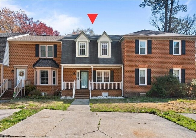 Photo - 345 Middle Oaks Dr