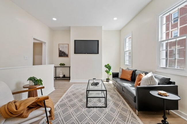 Photo - 3423 Denny St Unidad Apt #1