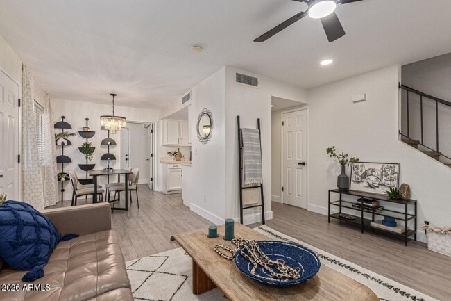 Photo - 8525 E Belleview St