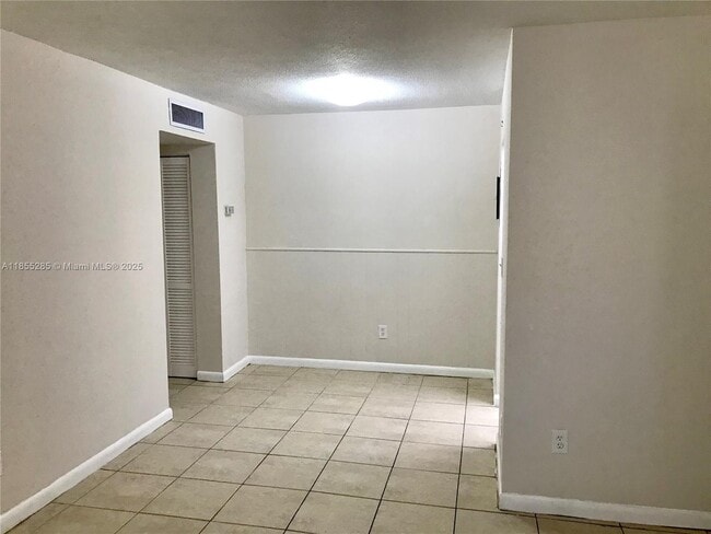 Building Photo - 15700 NW 2nd Ave Unit 202 Rental